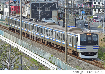 横須賀線　久里浜－衣笠　JR東日本　E217系　Y-110編成（鎌倉） 137906733