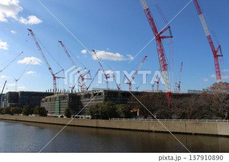 クレーン工事 物流センター 大規模建設 クレーン工事 物流センター 大規模建設 137910890