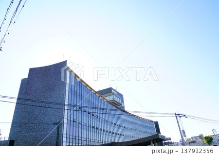 春日部市の旧市役所 137912356