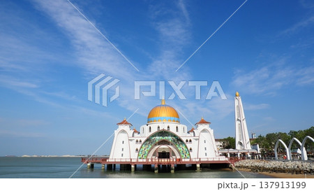 マラッカ 水上モスク マラッカ 水上モスク 137913199