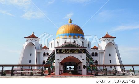 マラッカ 水上モスク マラッカ 水上モスク 137913442