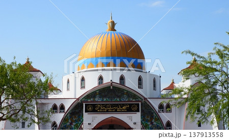 マラッカ 水上モスク 137913558