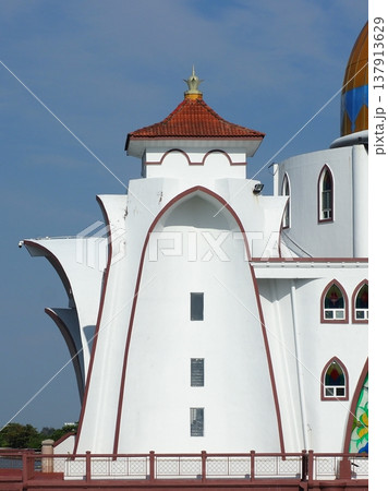 マラッカ 水上モスク 137913629