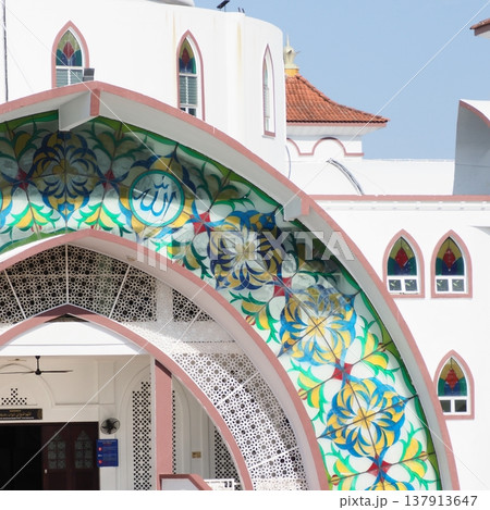 マラッカ 水上モスク マラッカ 水上モスク 137913647