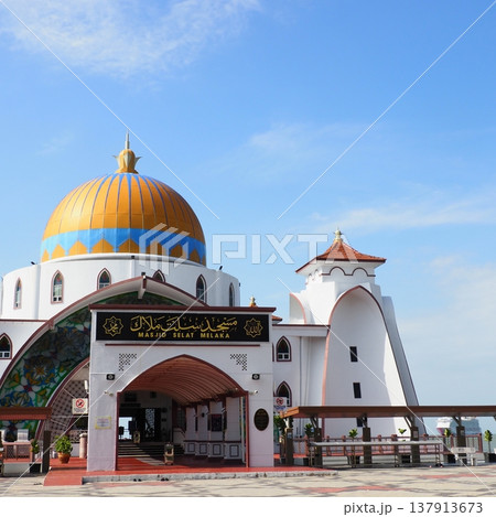 マラッカ 水上モスク 137913673
