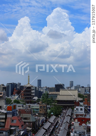 夏空と浅草寺 夏空と浅草寺 137915007
