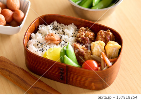 手作りのお弁当 手作りのお弁当 137918254