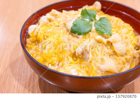 美味しい親子丼 137920870