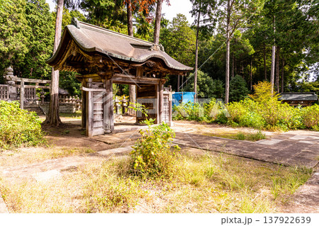 松江藩主松平家菩提寺・月照寺の秋の風景 島根県松江市 松江藩主松平家菩提寺・月照寺の秋の風景 島根県松江市 137922639
