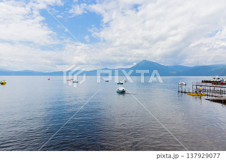 支笏湖　　　 137929077