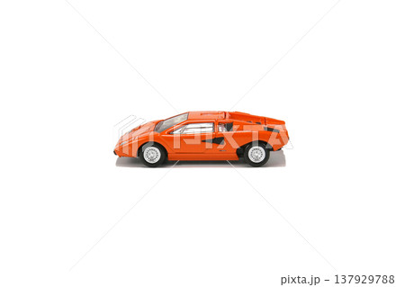 ランボルギーニ カウンタック ミニカー ランボルギーニ カウンタック ミニカー 137929788