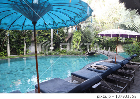 バリ島　スミニャック　カフェ 137933558