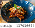 辛口で美味しいペンネアラビアータ、挽肉ボロネーゼ 137936654