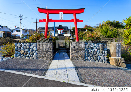 鹿児島県いちき串木野市 羽島の恵比須神社 鳥居と風景 鹿児島県いちき串木野市 羽島の恵比須神社 鳥居と風景 137941225