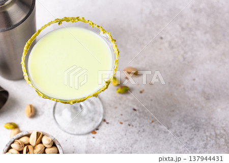 Pistachio creamy coctail martini or liquor Pistachio creamy coctail martini or liquor 137944431