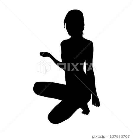 セクシーな女性のシルエットポーズ 137953707