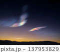 アイスランド　真珠雲　真珠母雲 137953829
