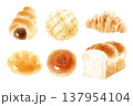 パンのセット　手描き　水彩風 137954104