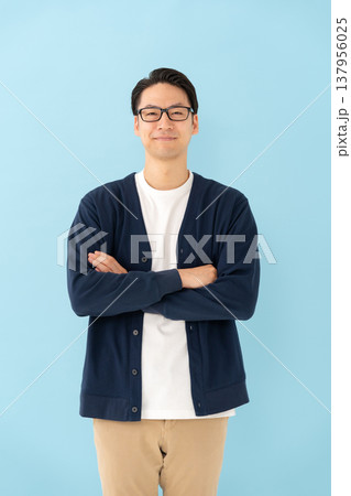 ミドル男性 ポートレート ミドル男性 ポートレート 137956025