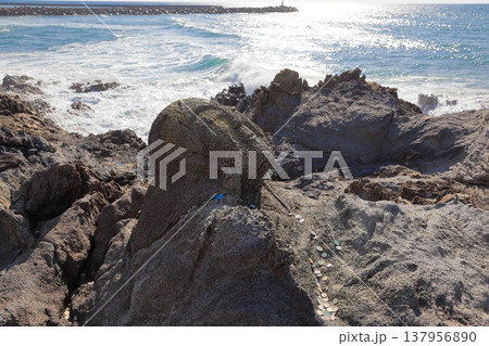 十六羅漢岩供養石仏群 137956890