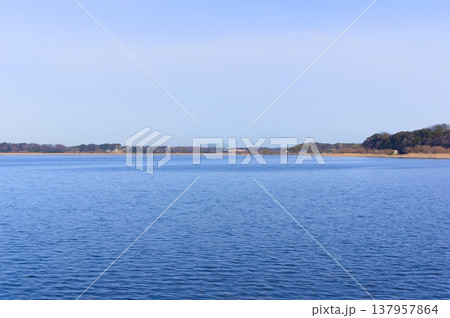 茨城県つくば市牛久沼外周の風景2026年3月 137957864