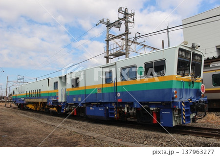 保線車輌 137963277