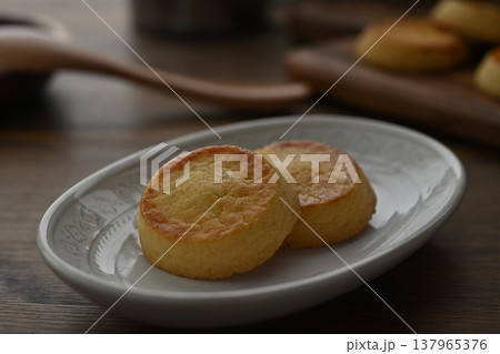 コンフェッティ ガレットブルトンヌ コンフェッティ ガレットブルトンヌ 137965376