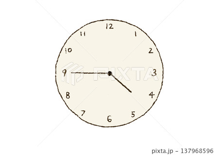 時計　4:45 137968596