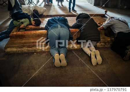 Global Christian denominations gathered in the Holy Sepulchre. 137970791
