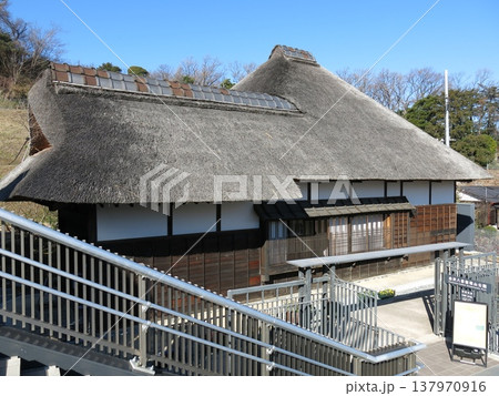 横浜市金沢区の金沢八景権現山公園にある旧円通寺客殿(旧木村家住宅主屋) 横浜市金沢区の金沢八景権現山公園にある旧円通寺客殿(旧木村家住宅主屋) 137970916