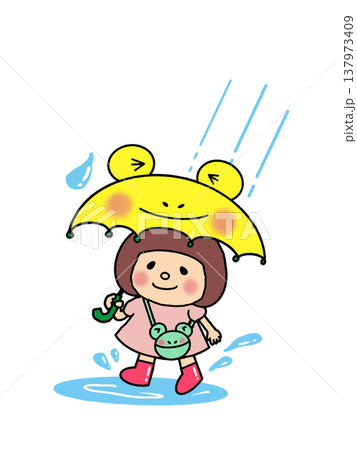 雨の日もカエル帽子と傘でニコニコ　長靴で水たまりへっちゃらボブの女の子 137973409