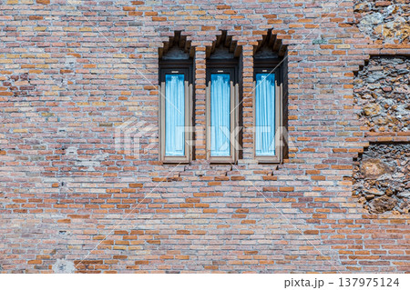 Symmetric Brick Windows Symmetric Brick Windows 137975124