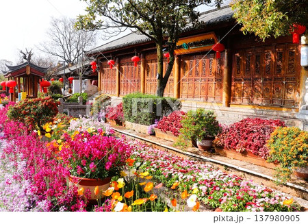 世界遺産 麗江の町並み 歴史的建造物 雲南省 中国 アジア 世界遺産 麗江の町並み 歴史的建造物 雲南省 中国 アジア 137980905