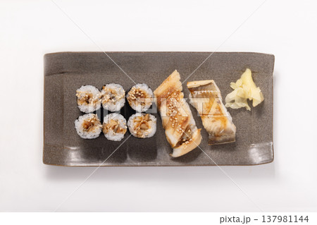 穴子寿司（巻寿司　握り） 137981144