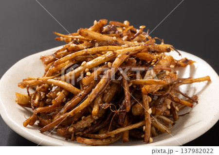 根みつば　根っこ　きんぴら炒め 137982022