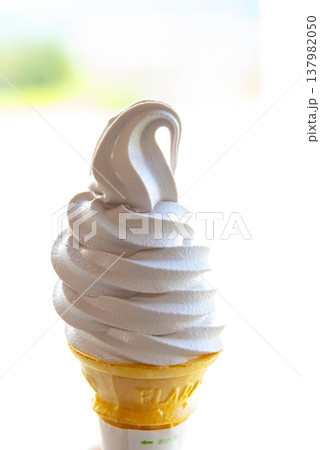 おいしいソフトクリーム おいしいソフトクリーム 137982050