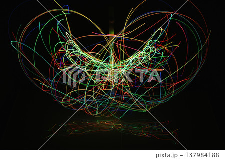 カオスの光跡 光のアート カオスの光跡 光のアート 137984188