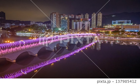 Vibrant Night Lights Illuminate Festive Bridge Over Shing Mun Vibrant Night Lights Illuminate Festive Bridge Over Shing Mun 137985412