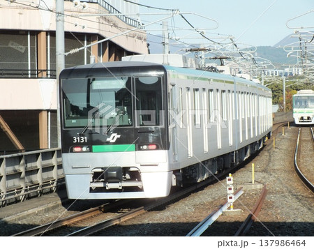仙台市交通局3000系(八乙女駅にて撮影) 仙台市交通局3000系(八乙女駅にて撮影) 137986464