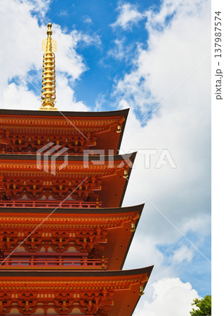 草津山 光泉寺 五重寶塔(群馬県吾妻郡草津町) 草津山 光泉寺 五重寶塔(群馬県吾妻郡草津町) 137987574