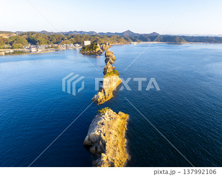 橋杭岩(和歌山県串本町) 橋杭岩(和歌山県串本町) 137992106