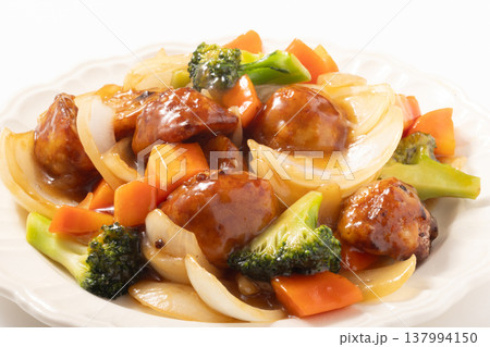 肉団子　甘酢あんかけ 137994150