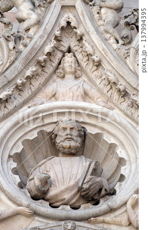 Saint Mark the Evangelist, detail of the Doge Palace, St. Mark Square, Venice, Italy Saint Mark the Evangelist, detail of the Doge Palace, St. Mark Square, Venice, Italy 137994395