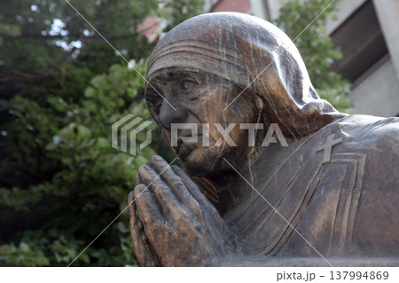 Mother Teresa monument in Skopje, Macedonia 137994869