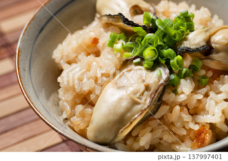 牡蠣飯 137997401
