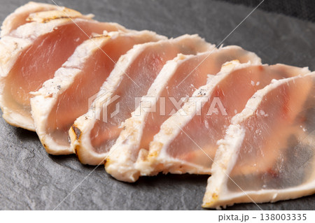 びん長まぐろのたたき刺身 138003335