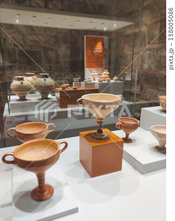 Ancient Mycenaean pottery display in the Museum of Underwater Archaeology in Bodrum, Turkey Ancient Mycenaean pottery display in the Museum of Underwater Archaeology in Bodrum, Turkey 138005086