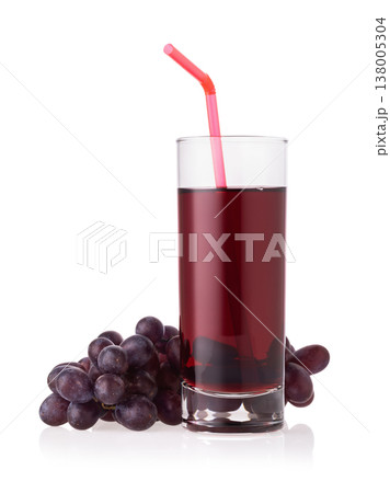 Grape juice in a glass with a straw and a bunch of red grapes, isolated on a white background, design element Grape juice in a glass with a straw and a bunch of red grapes, isolated on a white background, design element 138005304