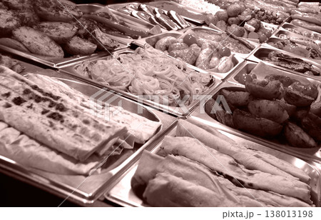 Bright and tasty street food 138013198