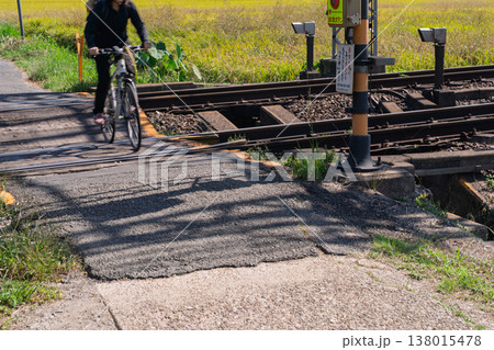 京都市内で撮影した自転車のマナーの現場を撮影 138015478